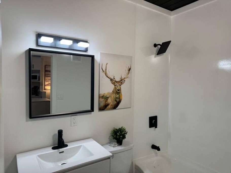 1 Bd With Kitchenette - 13 * Edmonton