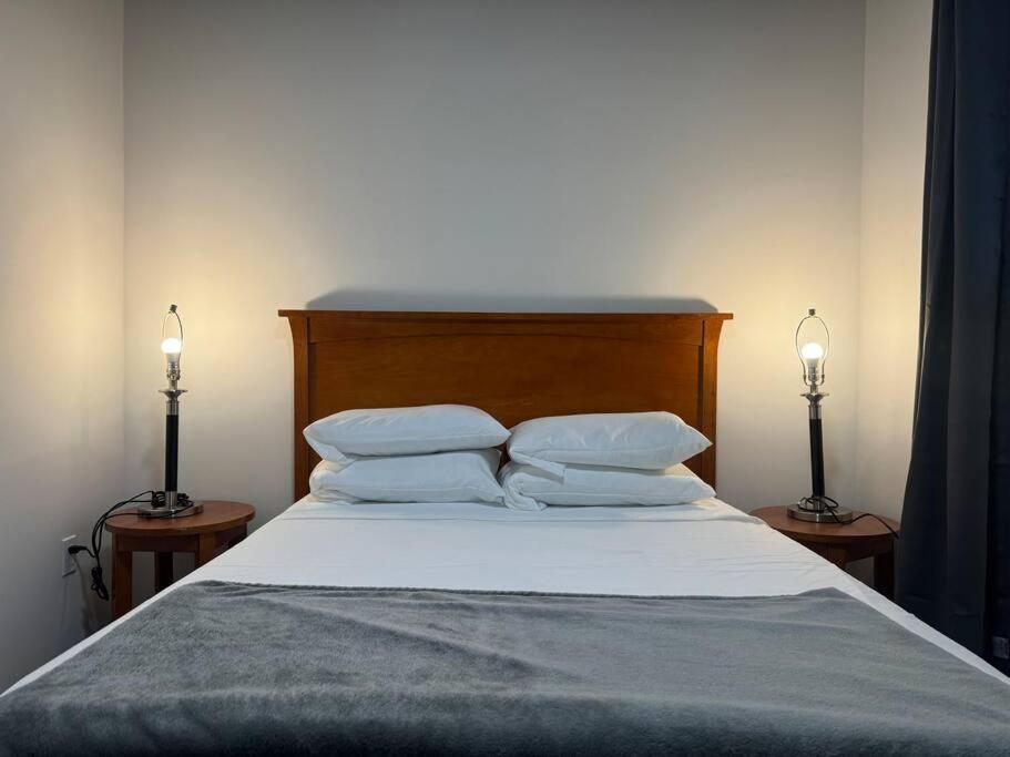 1 Bd With Kitchenette - 13 Edmonton